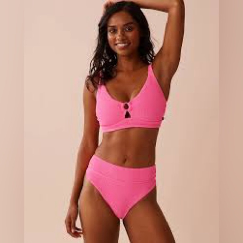 Women’s - La Vie En Rose Hot Pink Ribbed Swim Top - Size Med D